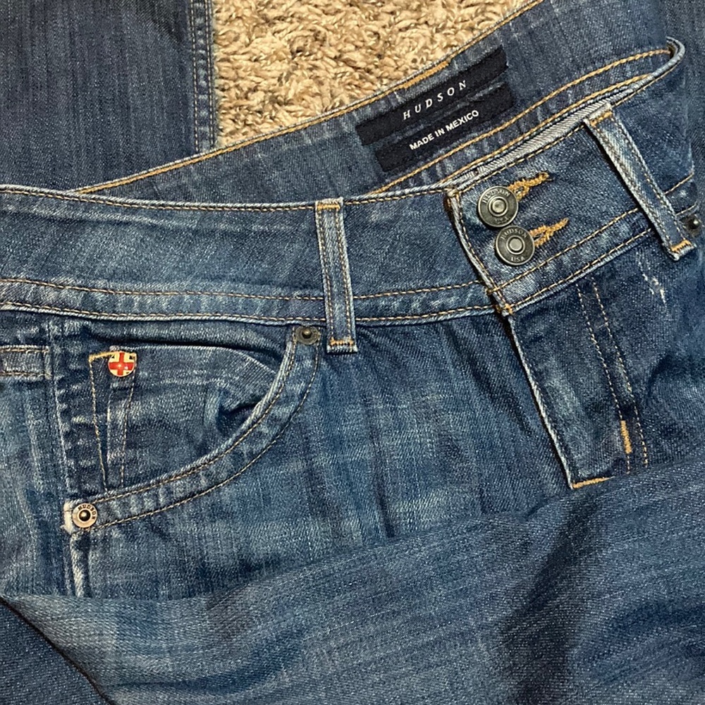 Hudson low rise cropped and flared raw hem jeans 28